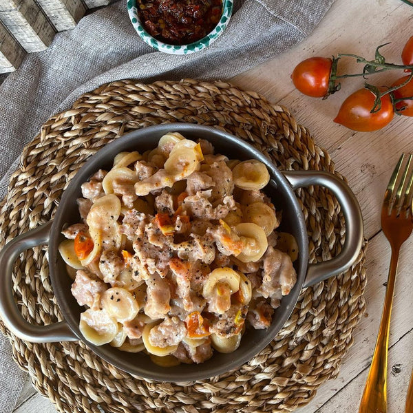 ORECCHIETTE CON SALSICCIA E STRACCHINO