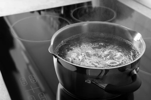 Quanto tempo impiega l’acqua a bollire